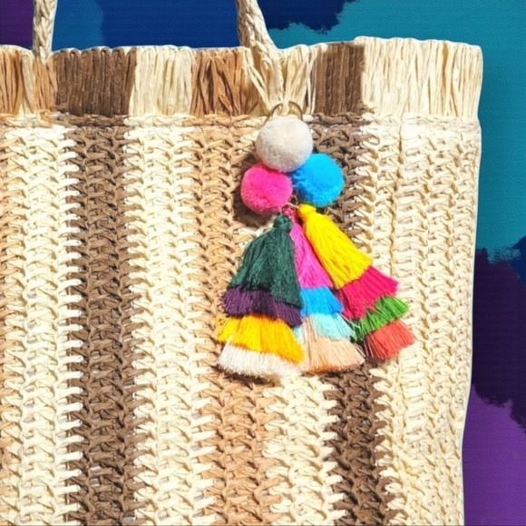 🆕️Boho Chic Straw Tote Bag Colorful Tassel Beach Bag Vacay Summer Fringe Woven - Picture 9 of 13